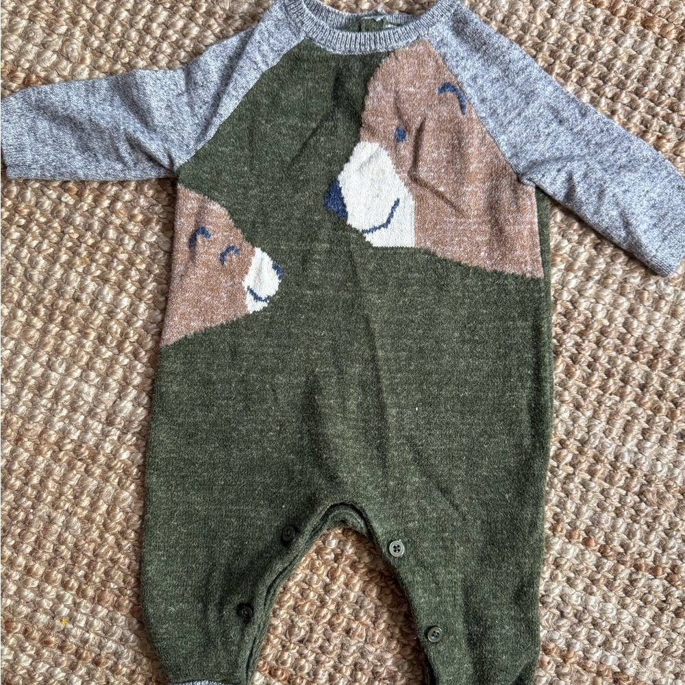 GAP Green and Gray One Piece with Soft Fabric